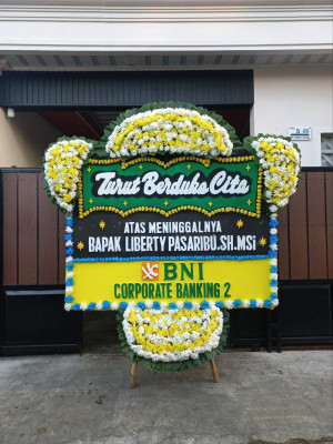 Papan Bunga Duka di Kampung Buyang