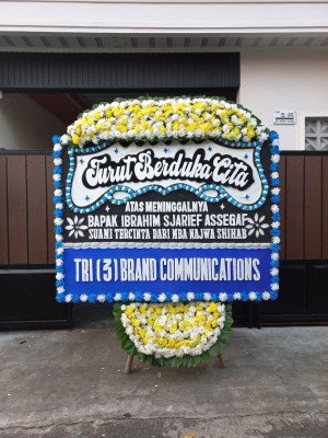 Papan Bunga Duka di Kampung Buyang